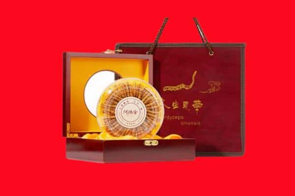 收购资讯:哈密市伊吾回收冬虫夏草是按克吗